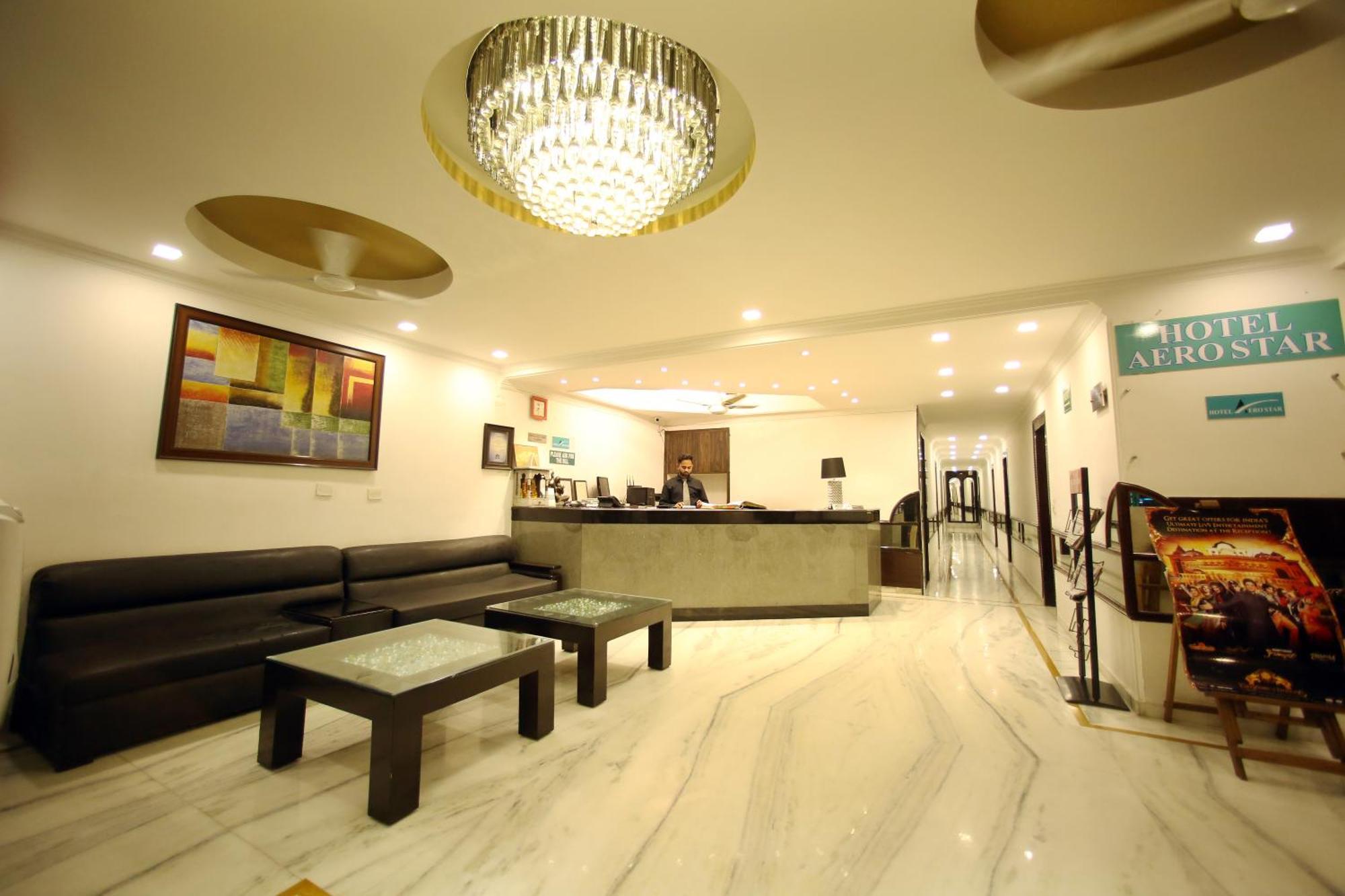 Hotel Aero Star By Star Group New Delhi Extérieur photo